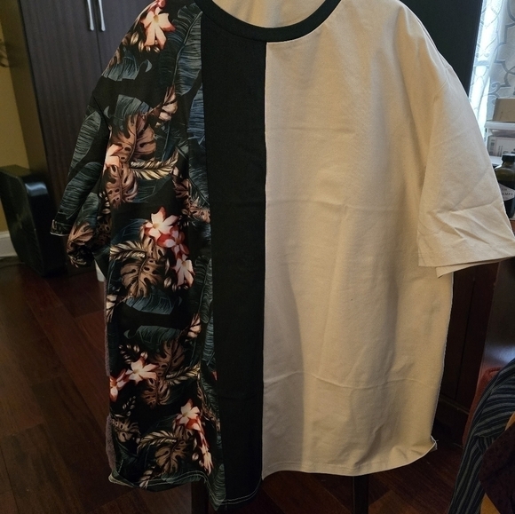 NWT 4xl Fit - Manfinity Mens Colorblock Cream/Tropical Floral Shirt. Please Read - Picture 3 of 6